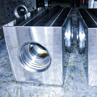 Oilwell HD1700PT Mud Pump Fluid End Module L shaped 7500psi